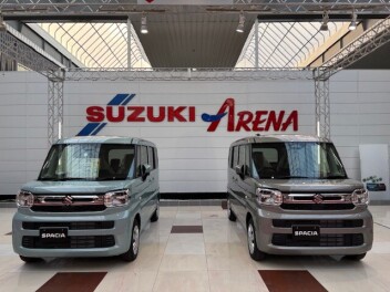 スペーシア展示車ございます！！！